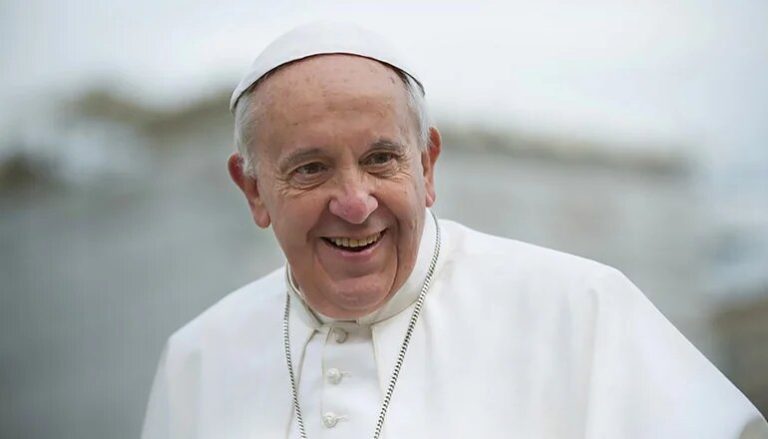 El papa Francisco reveló que en su viaje a Irak en 2021 se evitaron dos intentos de atentado en su contra