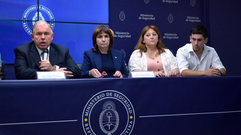 Bullrich calificó a Tarek Saab de criminal y antisemita y exigió la libertad del gendarme argentino: “Toman rehenes para proteger un régimen putrefacto”