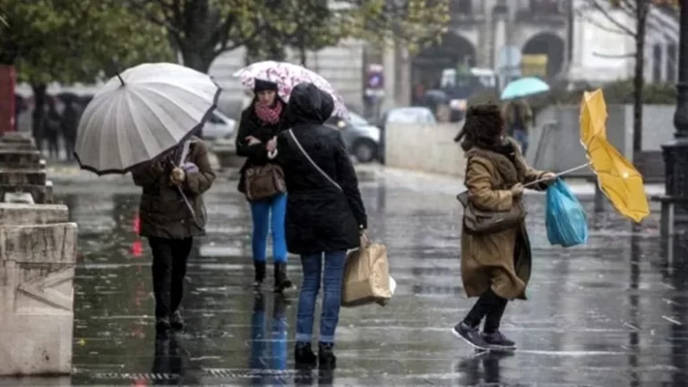 Rigen alertas para diez provincias: cómo estará el tiempo durante la noche de Año Nuevo