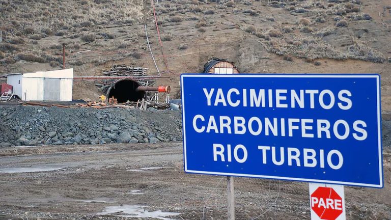 La SIGEN detectó movimientos financieros sin justificar y deudas millonarias en la minera estatal de Río Turbio