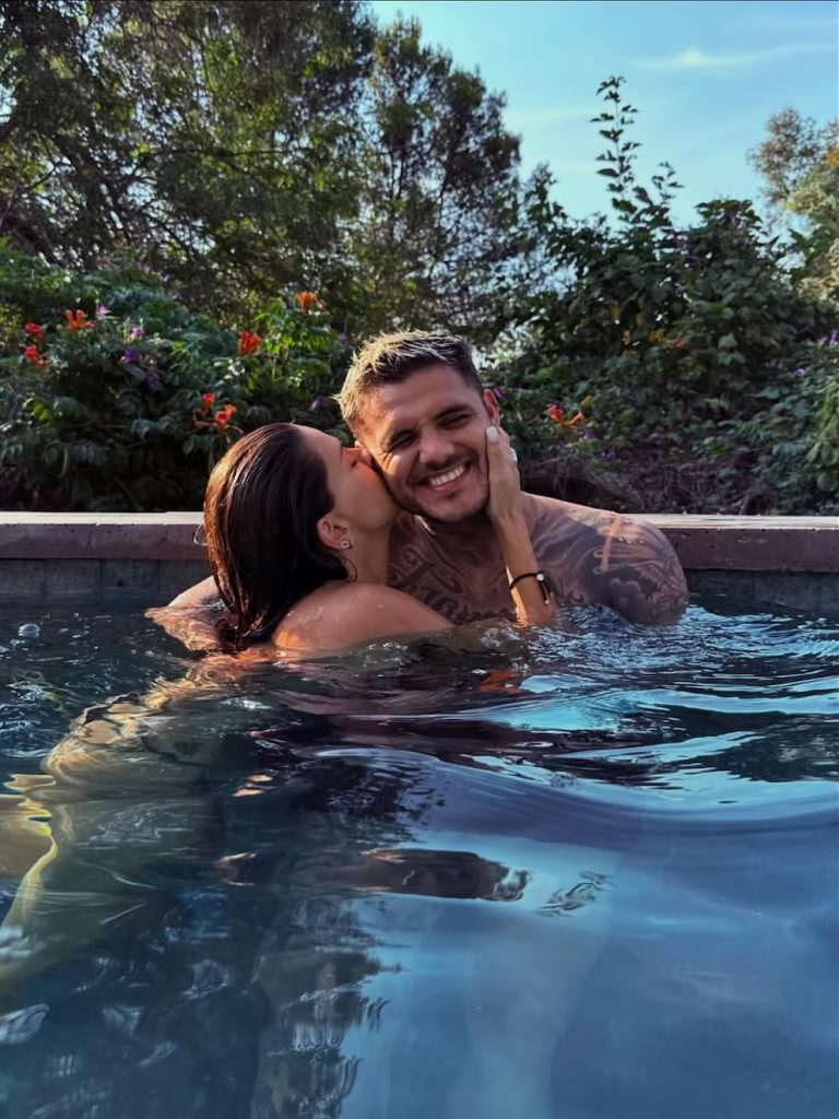 El primer beso de la China Suárez y Mauro Icardi: “Mi Monchita”