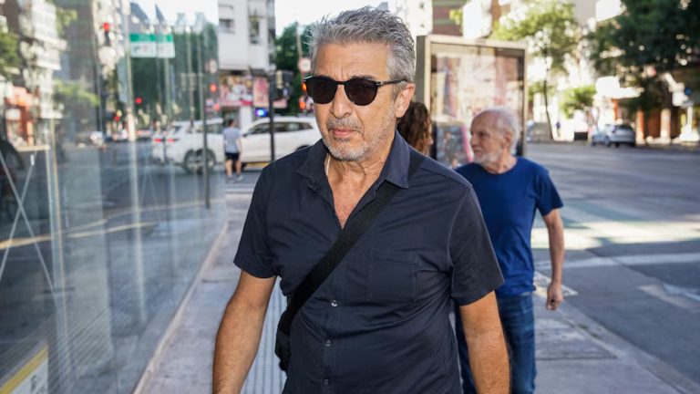 La profunda tristeza de Ricardo Darín en el velatorio íntimo de su hermana Alejandra