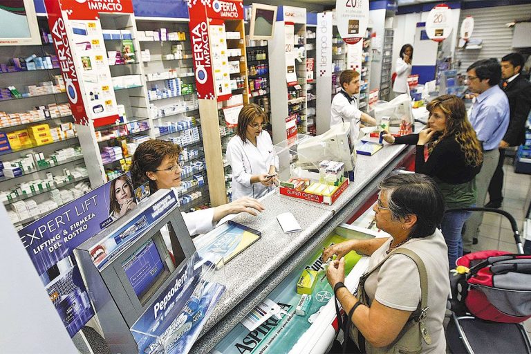 La compra de medicamentos a través de PAMI cayó un 22%