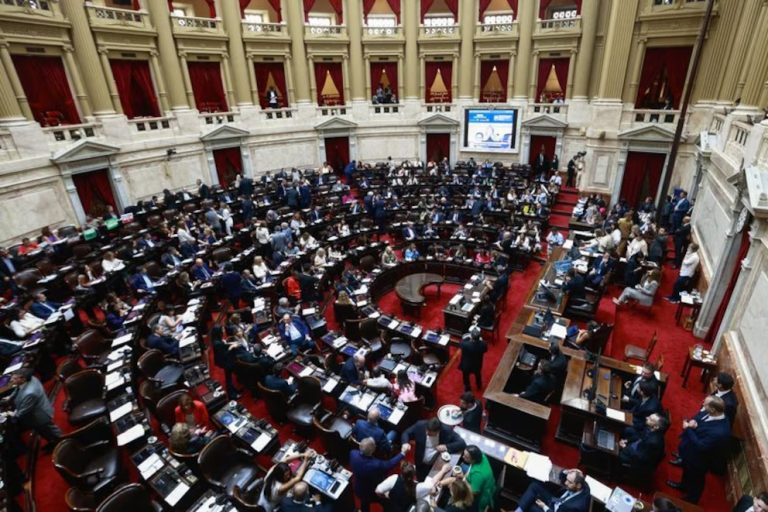 Presupuesto: el Gobierno enviará un borrador al Congreso y acordó con el FMI incluir un adelanto de cómo seguirá el ajuste