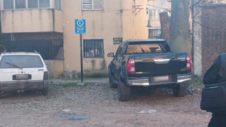 Ataque de viudas negras en Rosario: durmieron a un hombre en un hotel alojamiento y se llevaron su camioneta