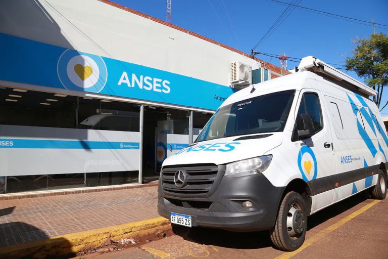 Cuándo cobro ANSES: el calendario de pagos para jubilados, beneficiarios de AUH y planes sociales en julio 2025