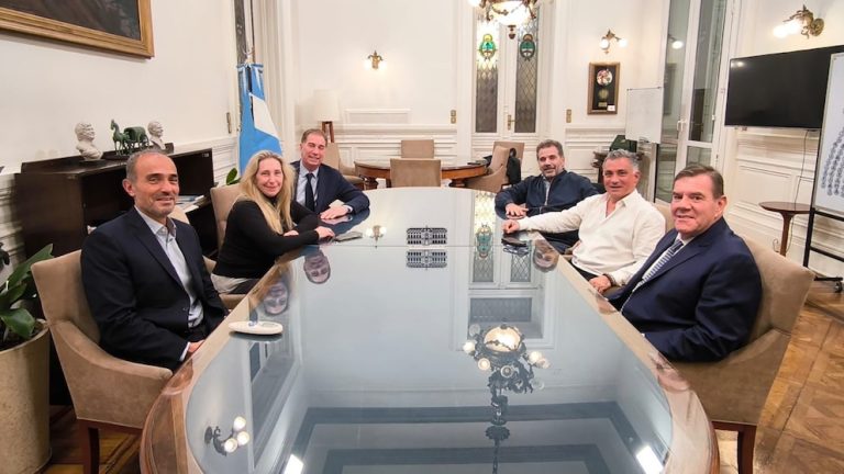 Cautela en el PRO por el impacto de las presuntas coimas en la elección y advierten por las internas en LLA