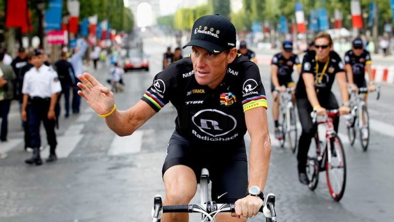 Lance Armstrong habló sobre su escándalo de dopaje y afirmó que el uso de sustancias prohibidas era frecuente: “No me atraparon, fui expuesto”