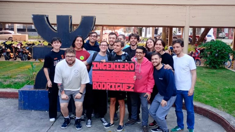 Diez años de carrera y mil obstáculos: la gesta del primer ingeniero ciego egresado de la Universidad Tecnológica de Santa Fe