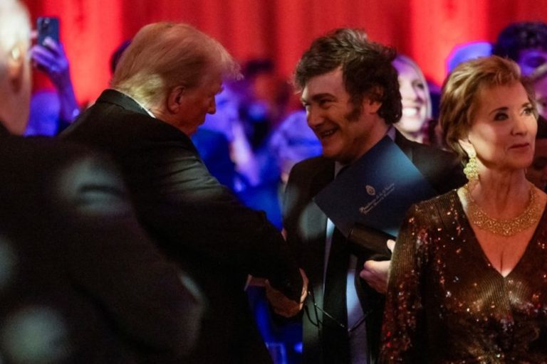 Milei se aferra al respaldo de Trump y trata de disimular las falencias que expuso el Gobierno