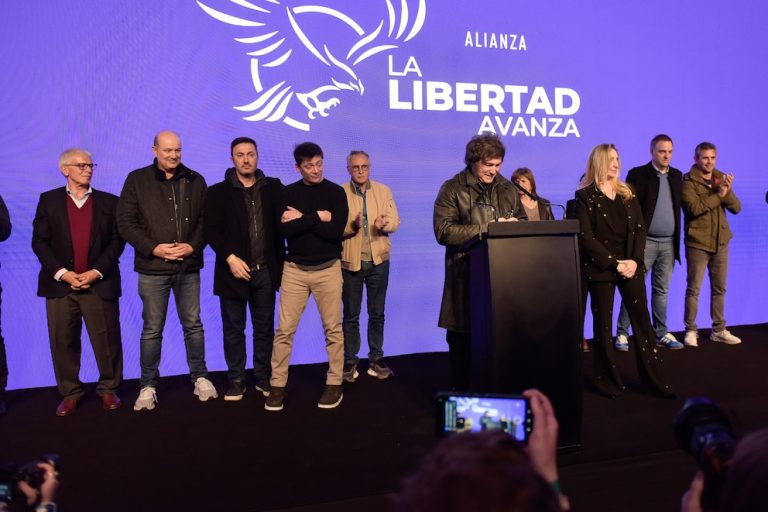 El Gobierno deberá actuar con rapidez para contener al dólar, que se dirige a testear el techo de la banda cambiaria