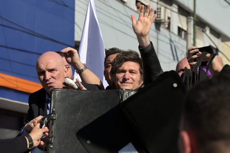 El sprint final menos deseado y un escenario muy incierto para el Gobierno en el cierre de la campaña bonaerense