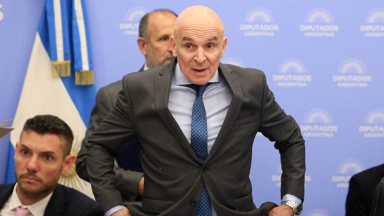 Dudas en el PJ por el impacto del caso Espert: creen que la polarización extrema puede diluir su efecto